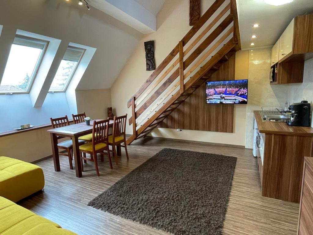 Gyulai Brill Apartman Eksteriør bilde