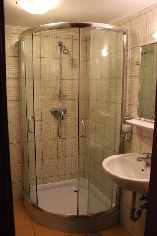 Gyulai Brill Apartman Rom bilde